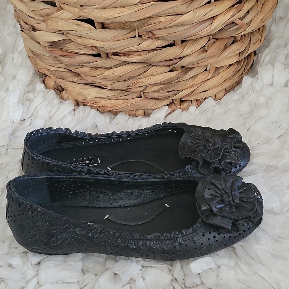 BCBGmaxazria MA-COLE black leather flats